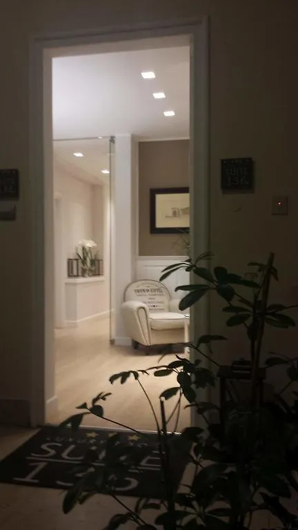 Suite 136 Palermo