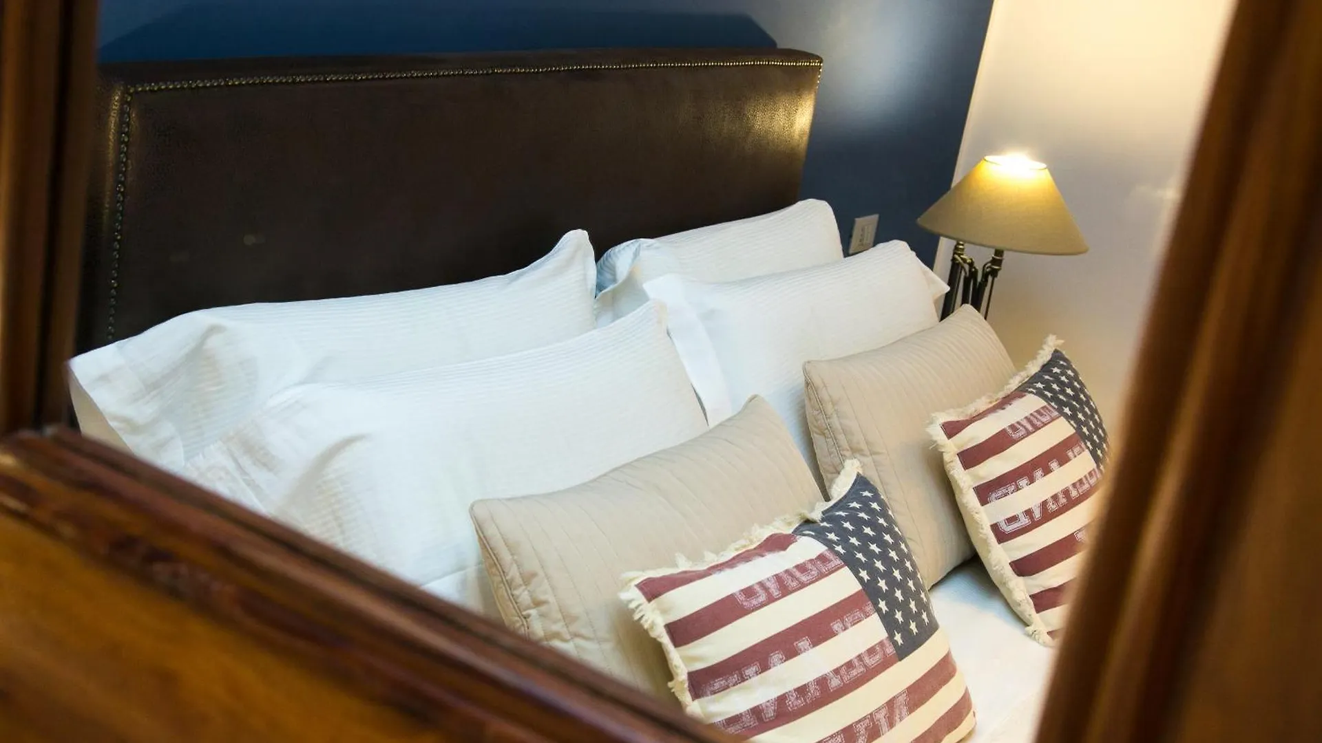 Suite 136 Palermo 3*,  Italy
