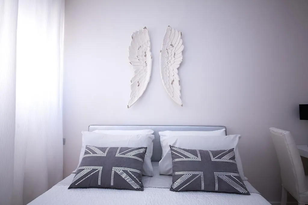 Suite 136 Palermo