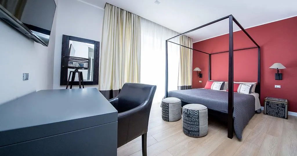 Suite 136 Palermo